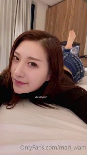 香蕉成人国产精品免费看网站无防备すぎる巨乳妹と目の...